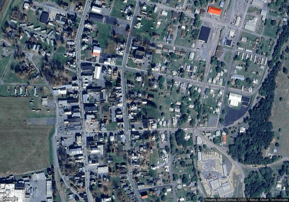 113 N Elm St, Moorefield, WV 26836 - photo 1