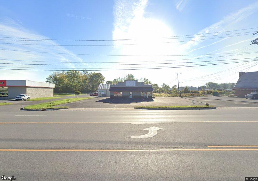 613 N Main St, Bluffton, IN 46714 - photo 1