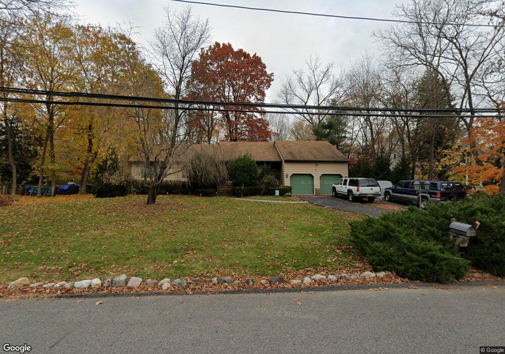 213 Mabelann Ave, Franklin Lakes, NJ 07417 - photo 1