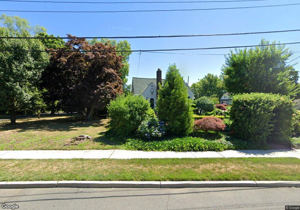 1 Crown Place, Matawan, NJ 07747 - photo 1
