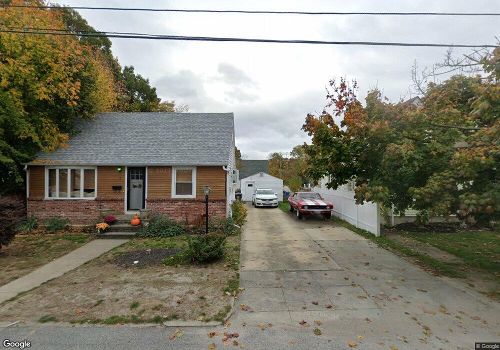 14 Caporal St, Cranston, RI 02910 - photo 1