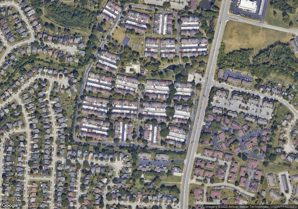 622 Dlyn St, Columbus, OH 43228 - photo 1