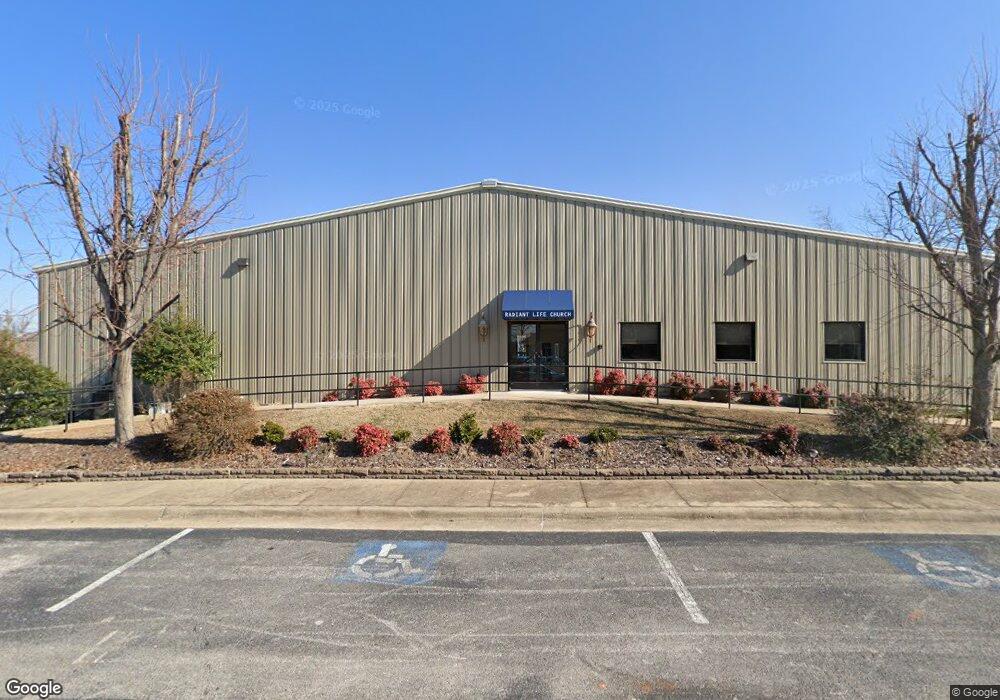 915 W Central Ave, Bentonville, AR 72712 - photo 1