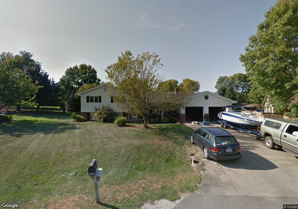 W2768 Ridgeview Ct, Appleton, WI 54915 - photo 1