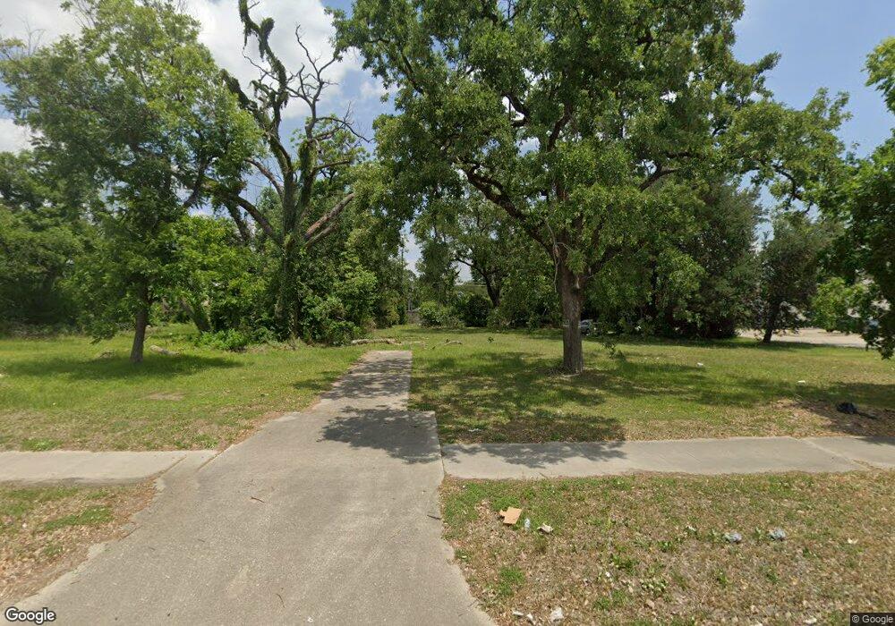 3002 N Shepherd Dr, Houston, TX 77018 - photo 1