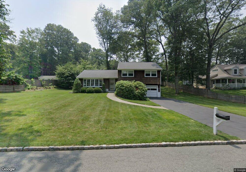4 Forest Ct, Morris Plains, NJ 07950 - photo 1
