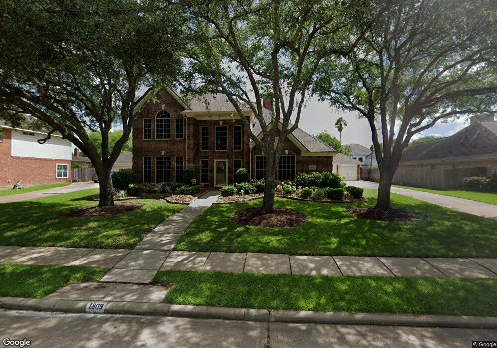 1809 Brookside Dr, Friendswood, TX 77546 - photo 1