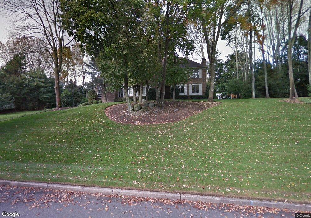 11 Forest Ridge Rd, Upper Saddle River, NJ 07458 - photo 1