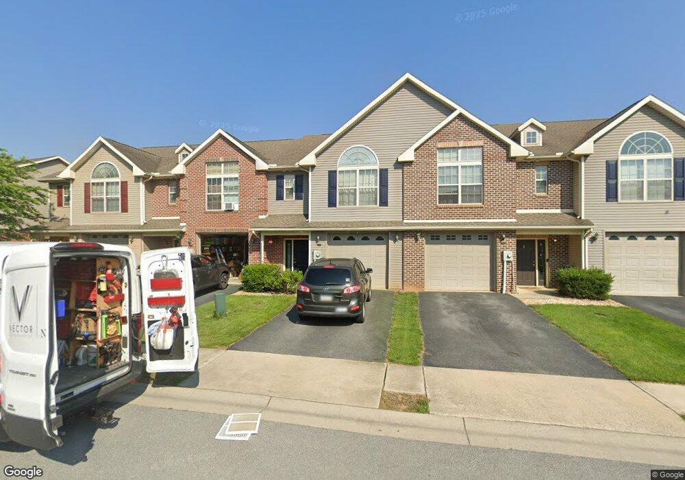 2047 Powell Dr, Chambersburg, PA 17201 - photo 1