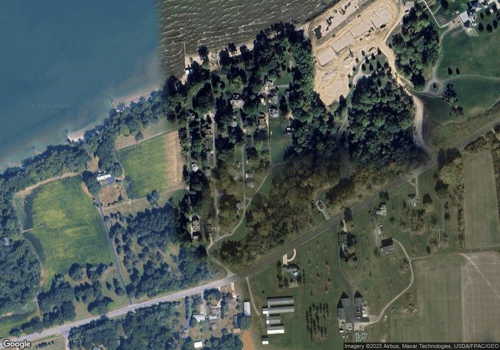 68 Kentucky Rd, Vermilion, OH 44089 - photo 1