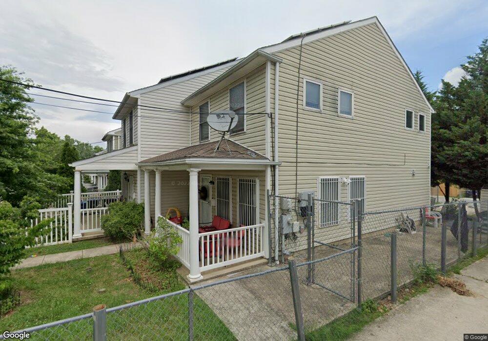 213 54th St NE, Washington, DC 20019 - photo 1