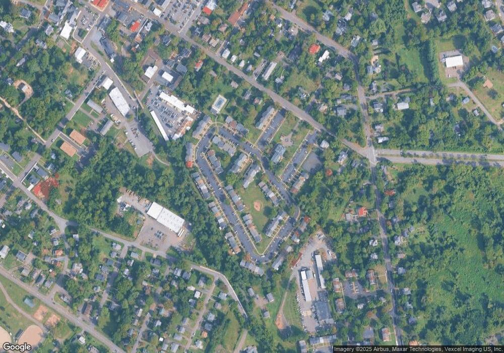 95 Leed's Court B E, Warrenton, VA 20186 - photo 1