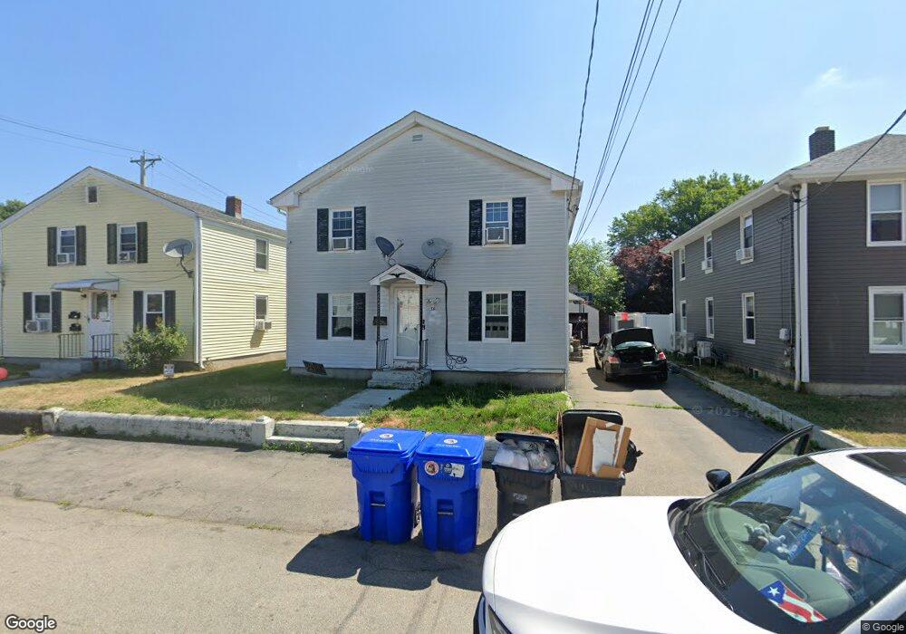 39 Everett St, Pawtucket, RI 02861 - photo 1