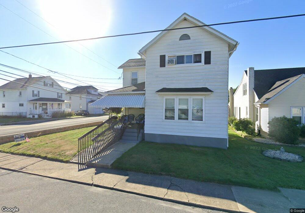 521 Sampson St, Old Forge, PA 18518 - photo 1