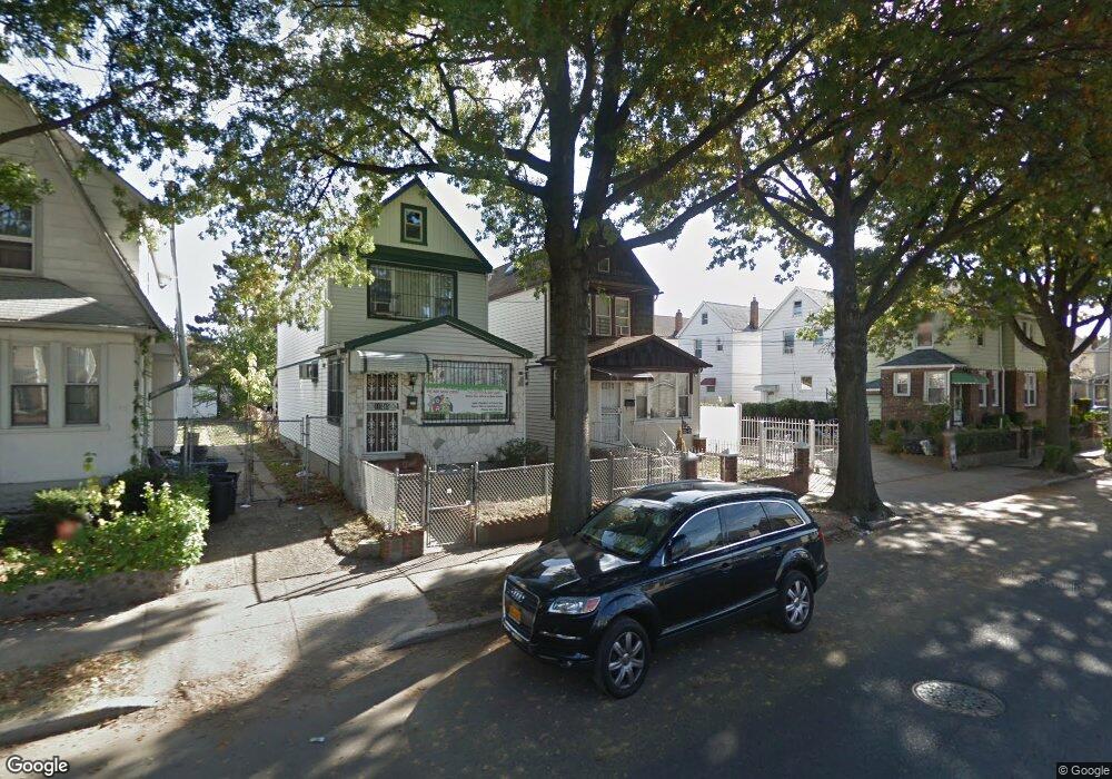 11547 170th St, Jamaica, NY 11434 - photo 1