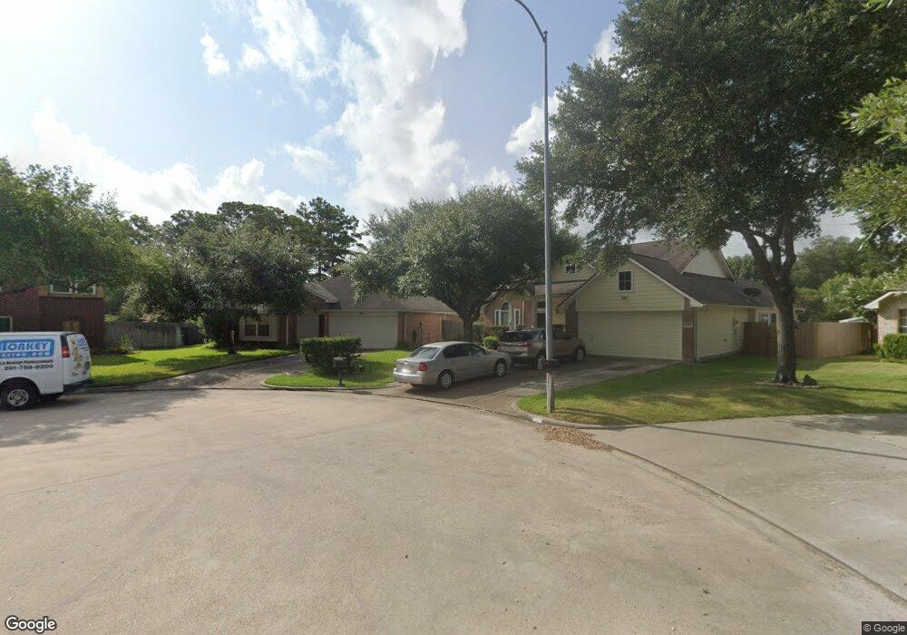 13506 Country Cir, Tomball, TX 77375 - photo 1