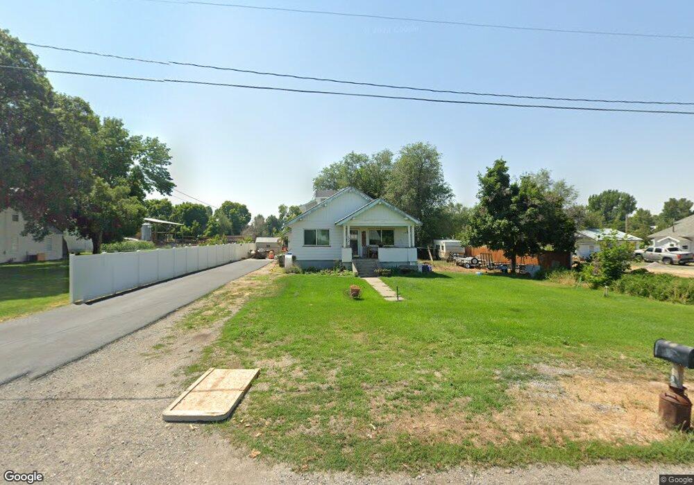 132 E 200 S, Hyrum, UT 84319 - photo 1