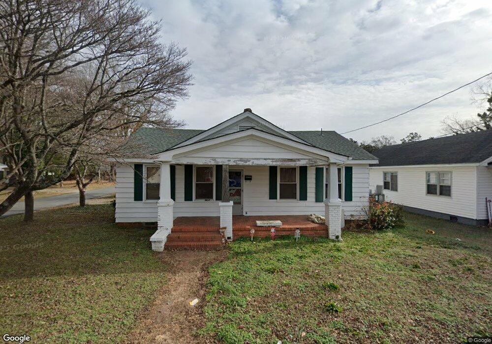801 Maple St, Weldon, NC 27890 - photo 1