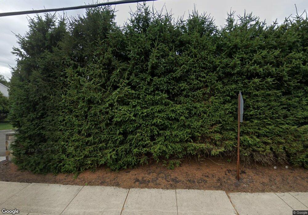 1029 Washington Ave S, Old Tappan, NJ 07675 - photo 1