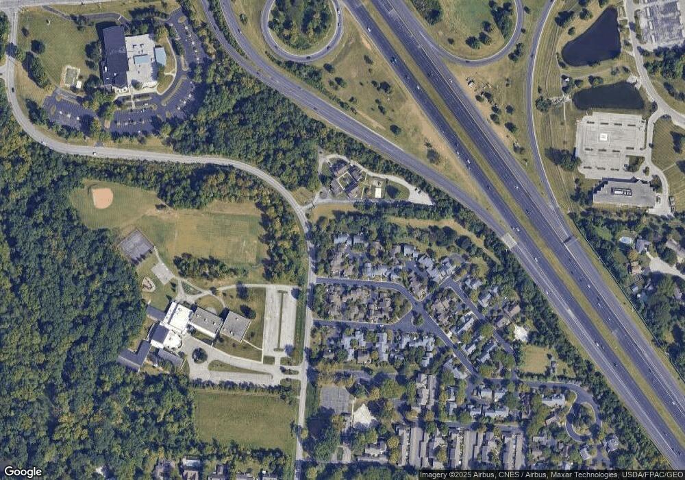 5684 Bastille Place unit 24, Columbus, OH 43213 - photo 1