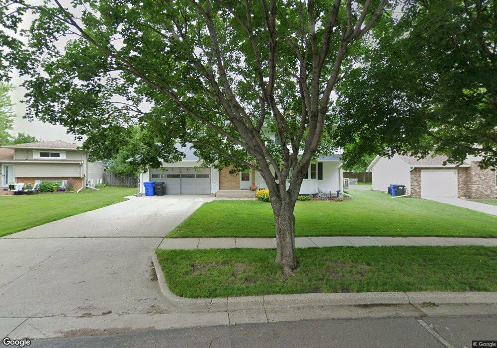 2814 2nd St N, Fargo, ND 58102 - photo 1