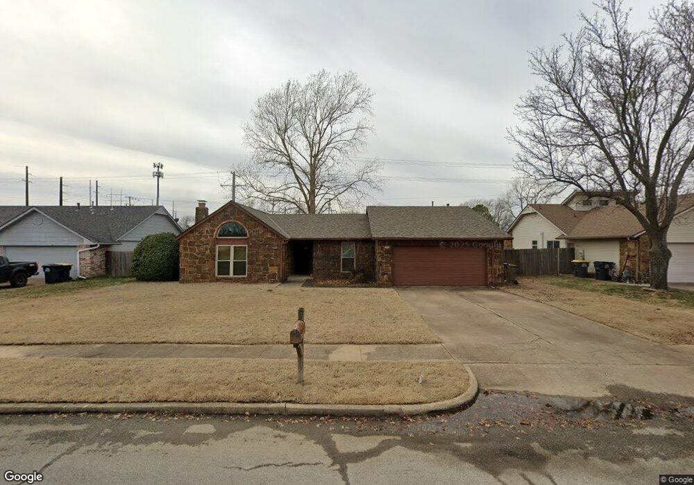 11512 S Elm Place, Jenks, OK 74037 - photo 1