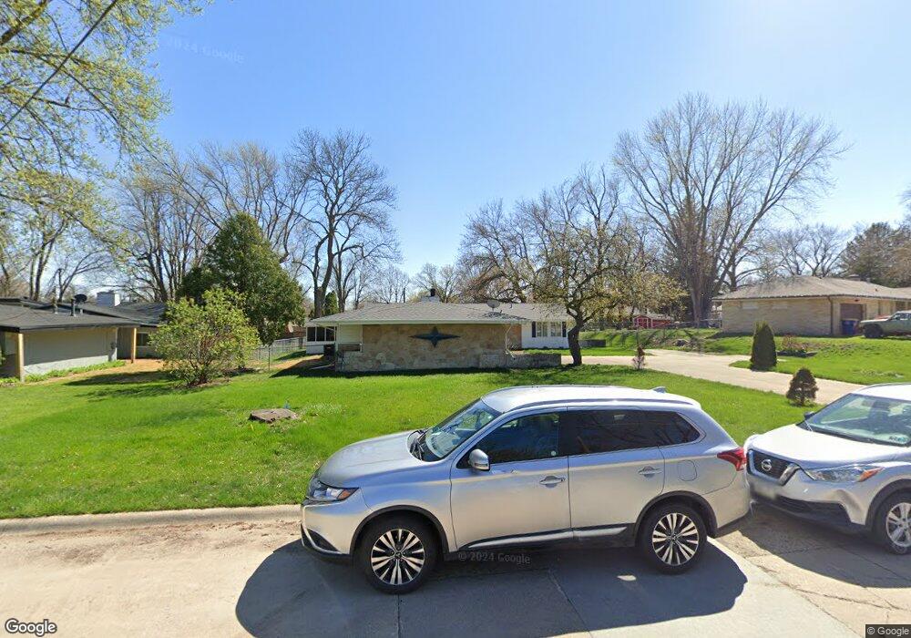 1502 Lewis Ave, Des Moines, IA 50315 - photo 1