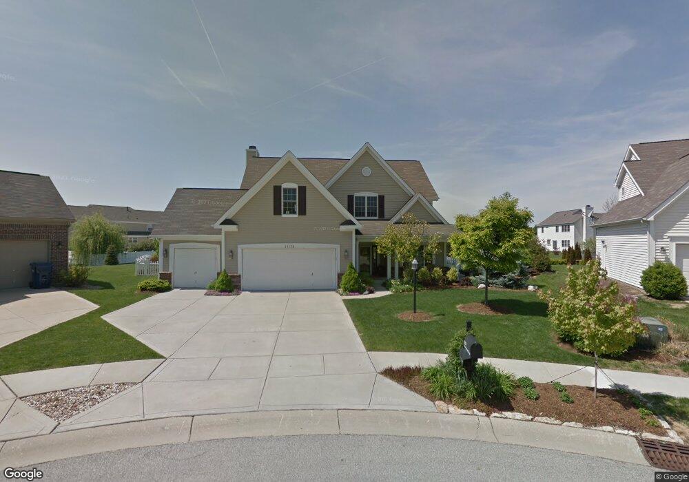 11178 Hearthstone Dr, Fishers, IN 46037 - photo 1