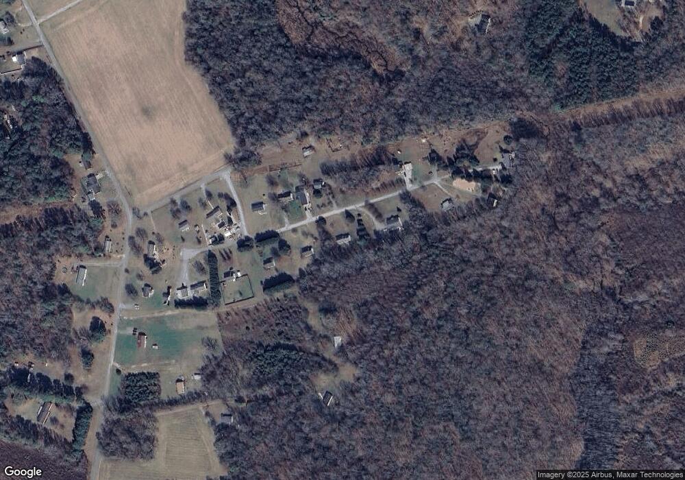 124 Healys Trace Ln, Locust Hill, VA 23092 - photo 1