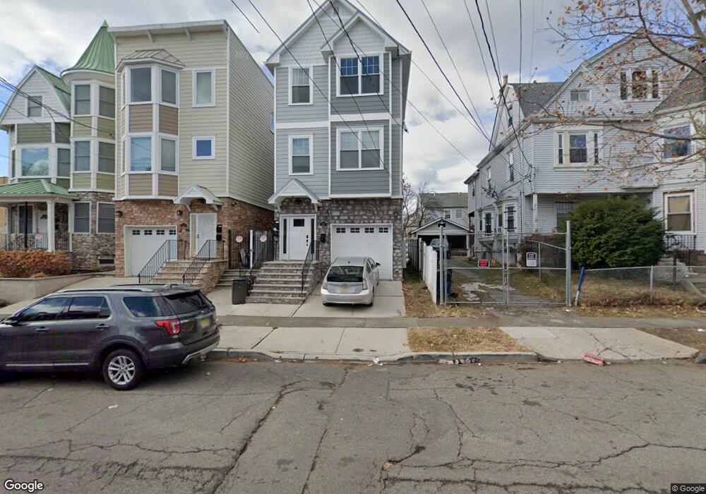 227 Fairmount Ave unit 2, Newark, NJ 07103 - photo 1