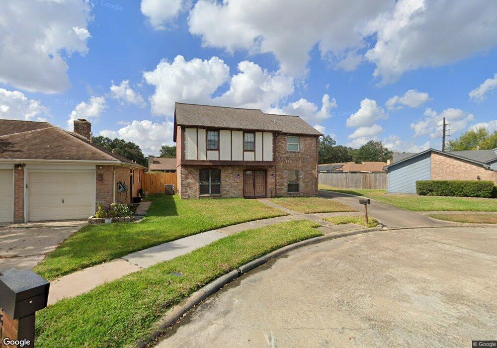 8615 Chestnut Forest Dr, Houston, TX 77088 - photo 1