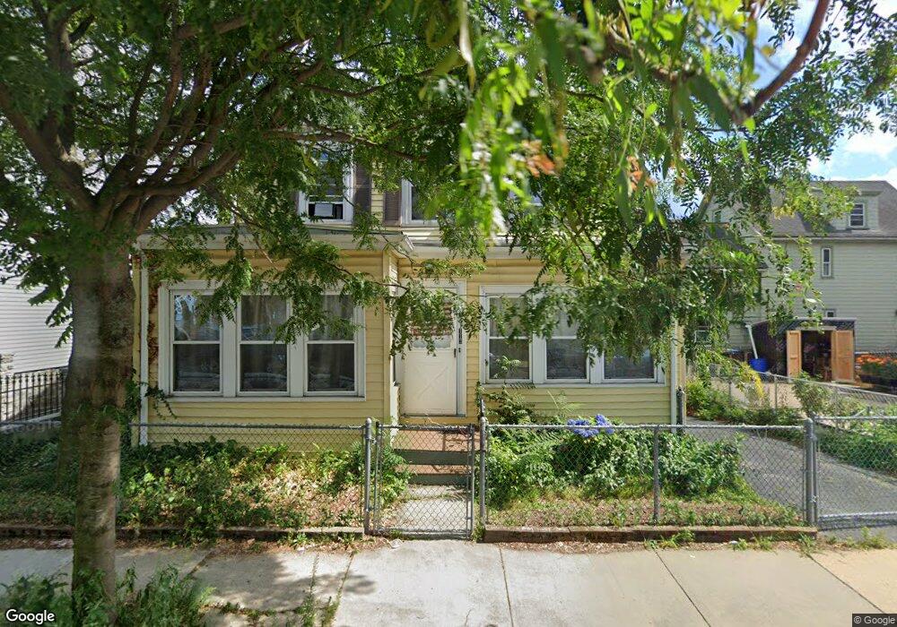 113 Centre St, Dorchester Center, MA 02124 - photo 1