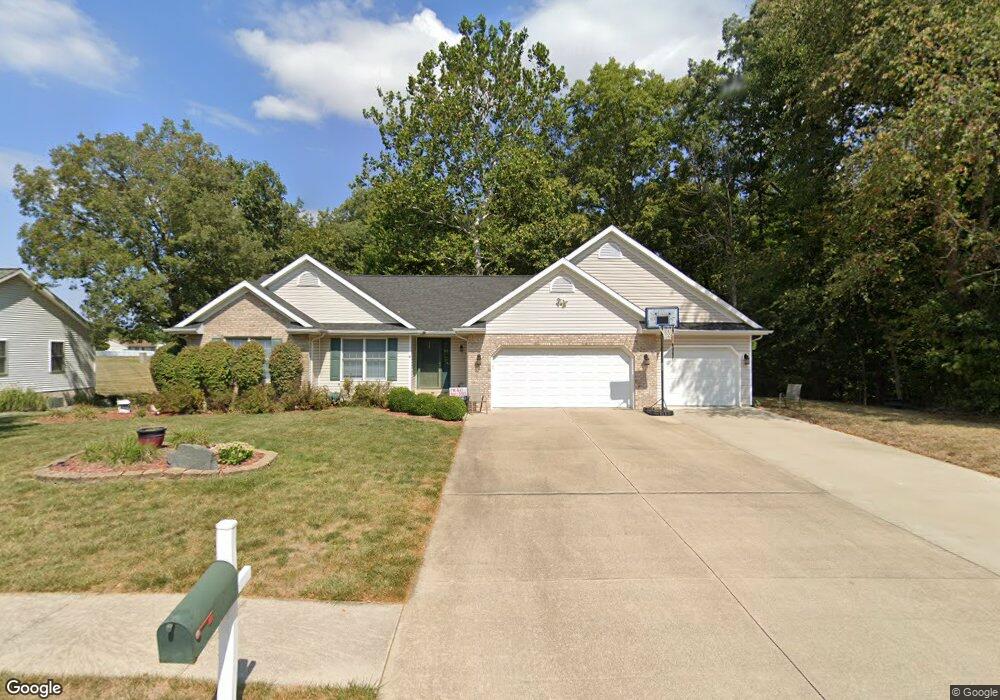 702 Aspen Dr, Effingham, IL 62401 - photo 1