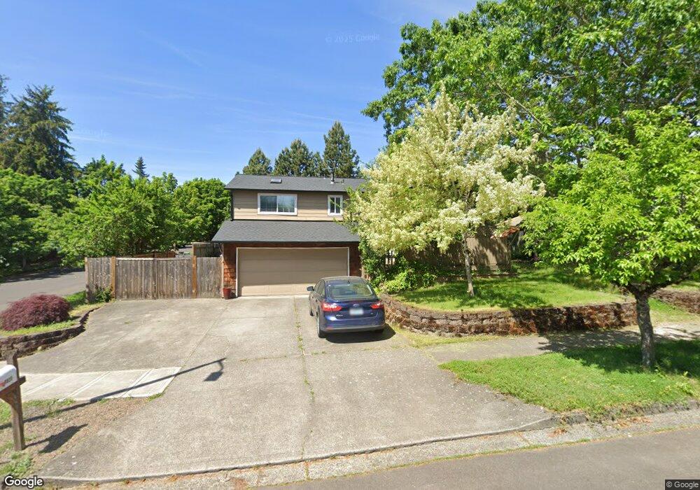 8825 SW Morgan Dr, Beaverton, OR 97008 - photo 1