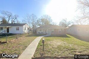 905 S Mckinley Ave, Joplin, MO 64801