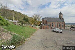 17 Maple St, Bridgeport, OH 43912