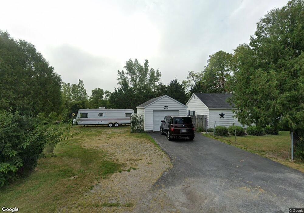 4310 Sandusky Rd, Lima, OH 45801 - photo 1