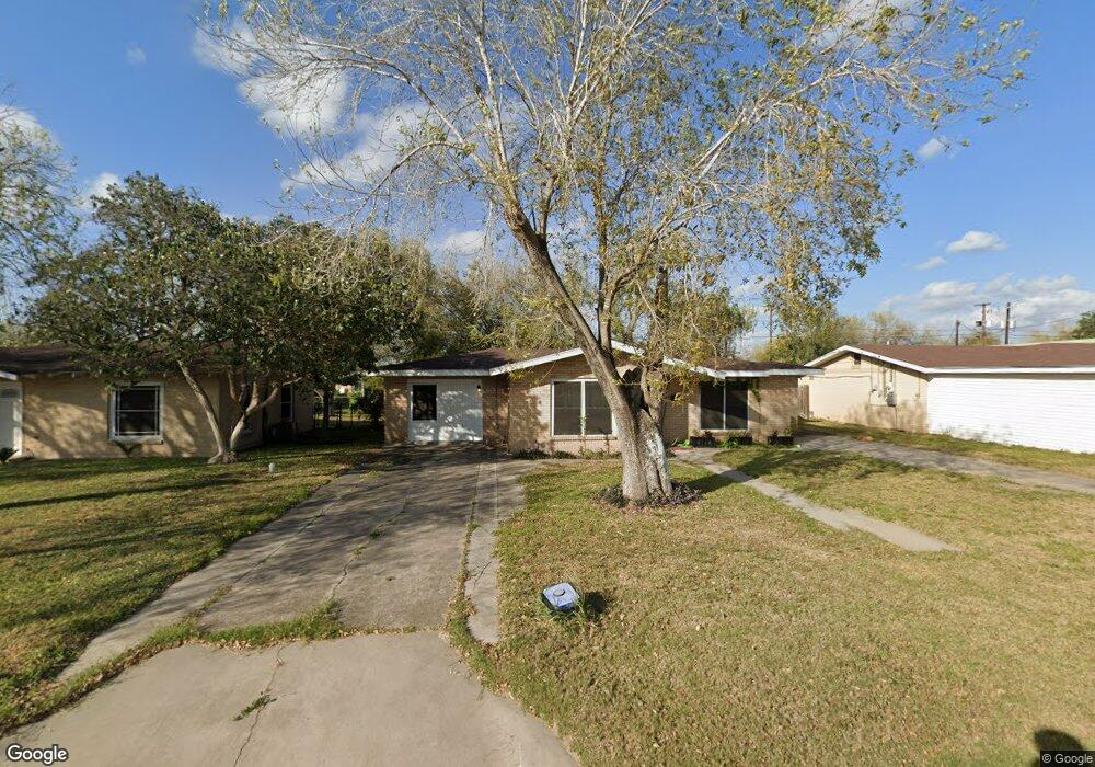 703 E 8th St, Weslaco, TX 78596 - photo 1