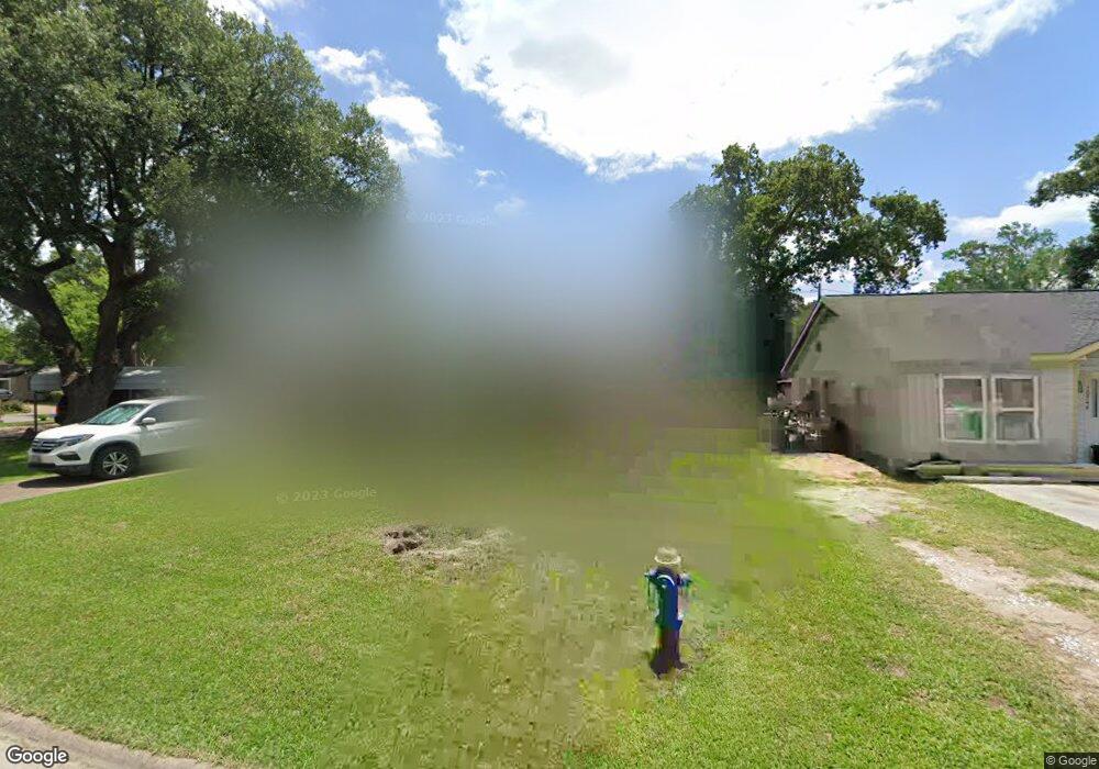 10748 Royal Pine Dr, Houston, TX 77093 - photo 1