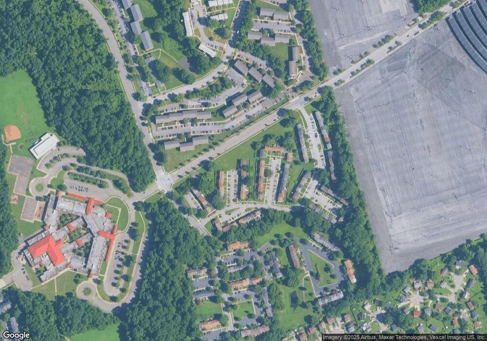 915 Nadine Ct, Hyattsville, MD 20785 - photo 1