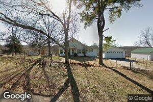 618 E 5th St, Hulbert, OK 74441