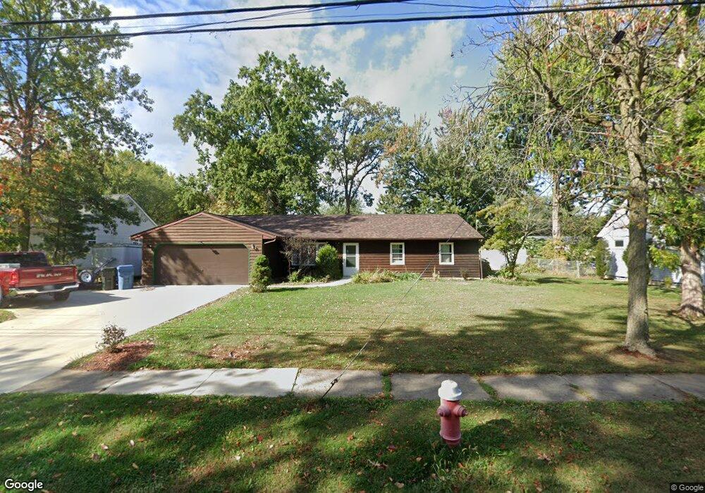 870 Sheffield Rd, Sheffield Lake, OH 44054 - photo 1