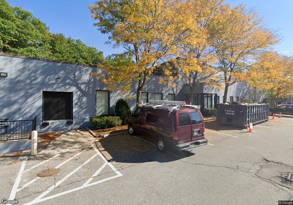 220 Bear Hill Rd unit 102, Waltham, MA 02451 - photo 1