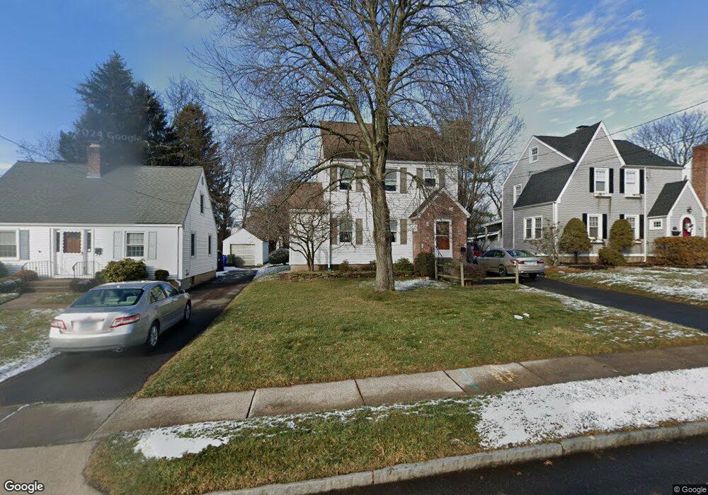 40 Dartmouth Ave, West Hartford, CT 06110 - photo 1