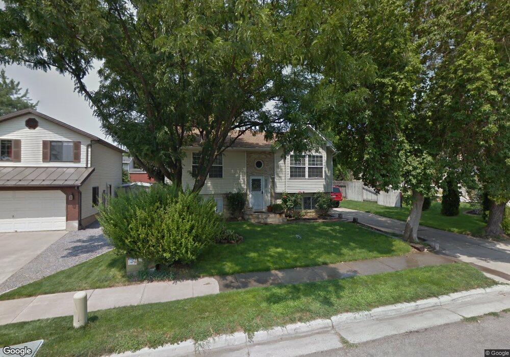 204 W 1225 N, Layton, UT 84041 - photo 1