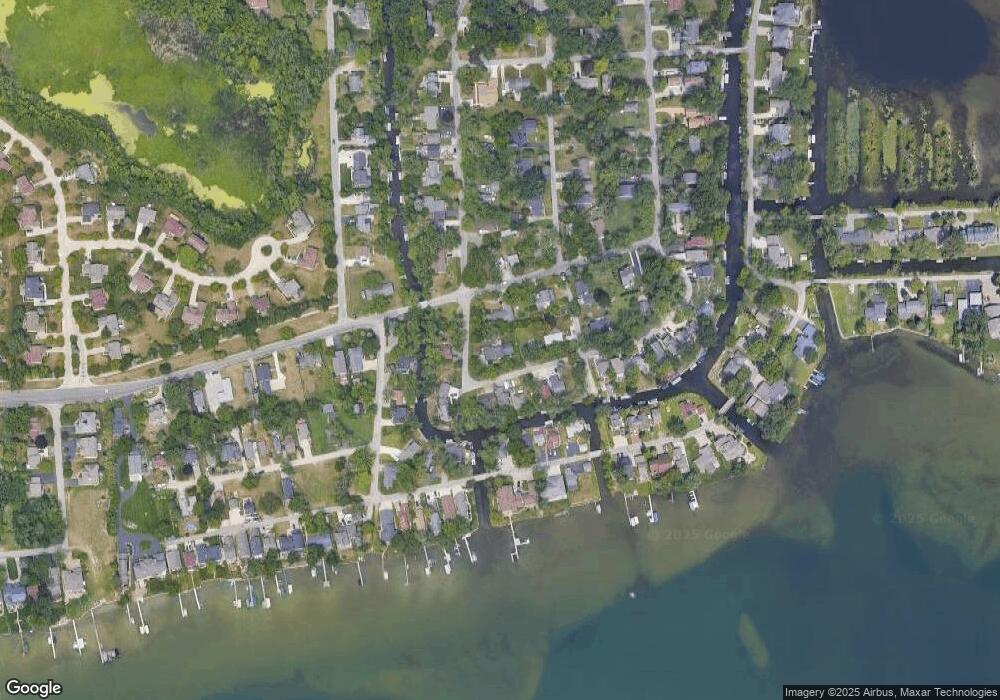 4770 Mapleview Ave, West Bloomfield, MI 48324 - photo 1