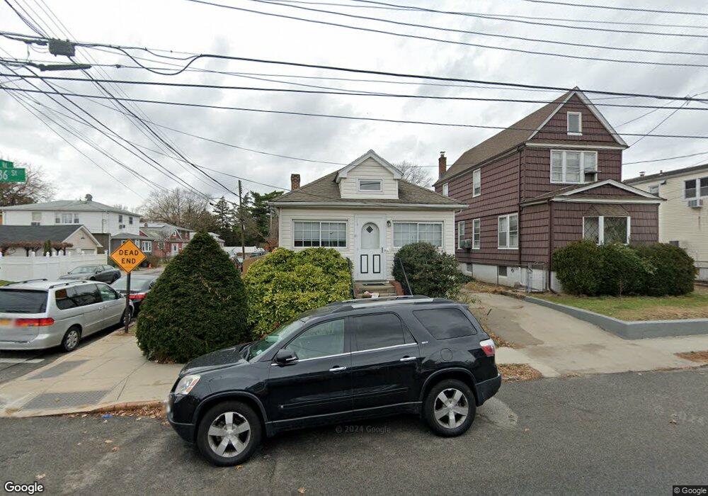 62-20 136th St, Flushing, NY 11367 - photo 1