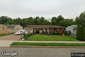 227 Rosewood Ln, Port Reading, NJ 07064