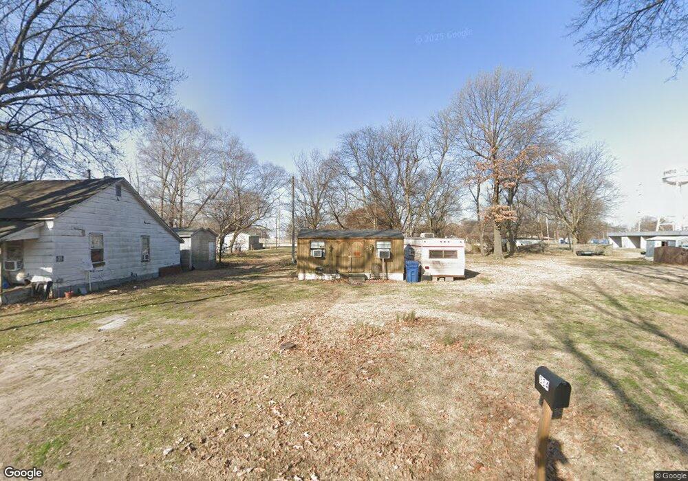 334 Capitol St, New Madrid, MO 63869 - photo 1