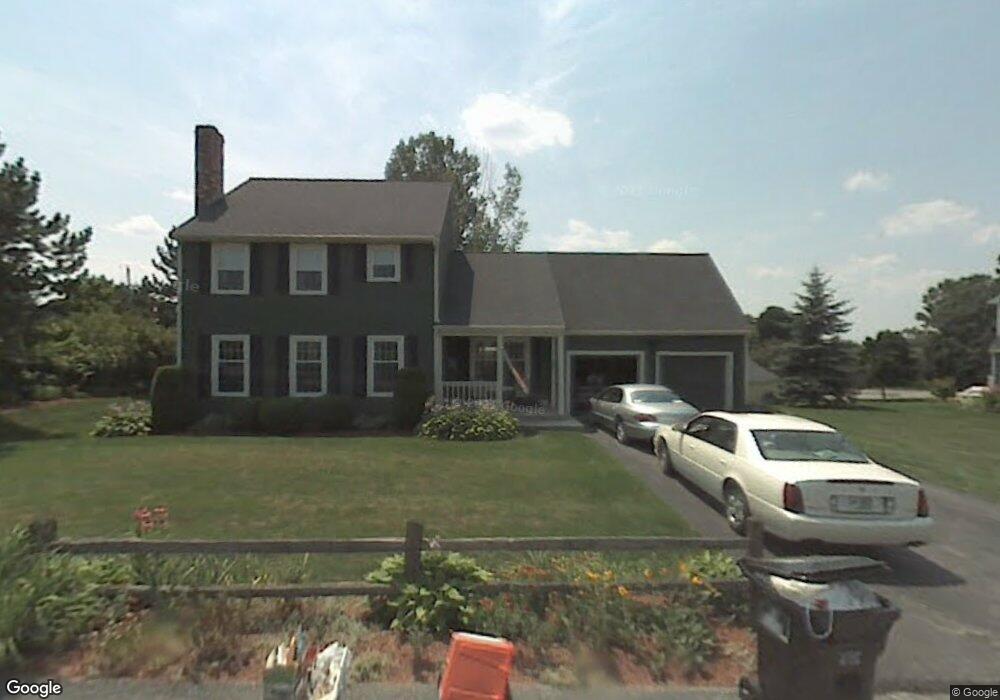 2 Baltusrol Dr, Hudson, NH 03051 - photo 1